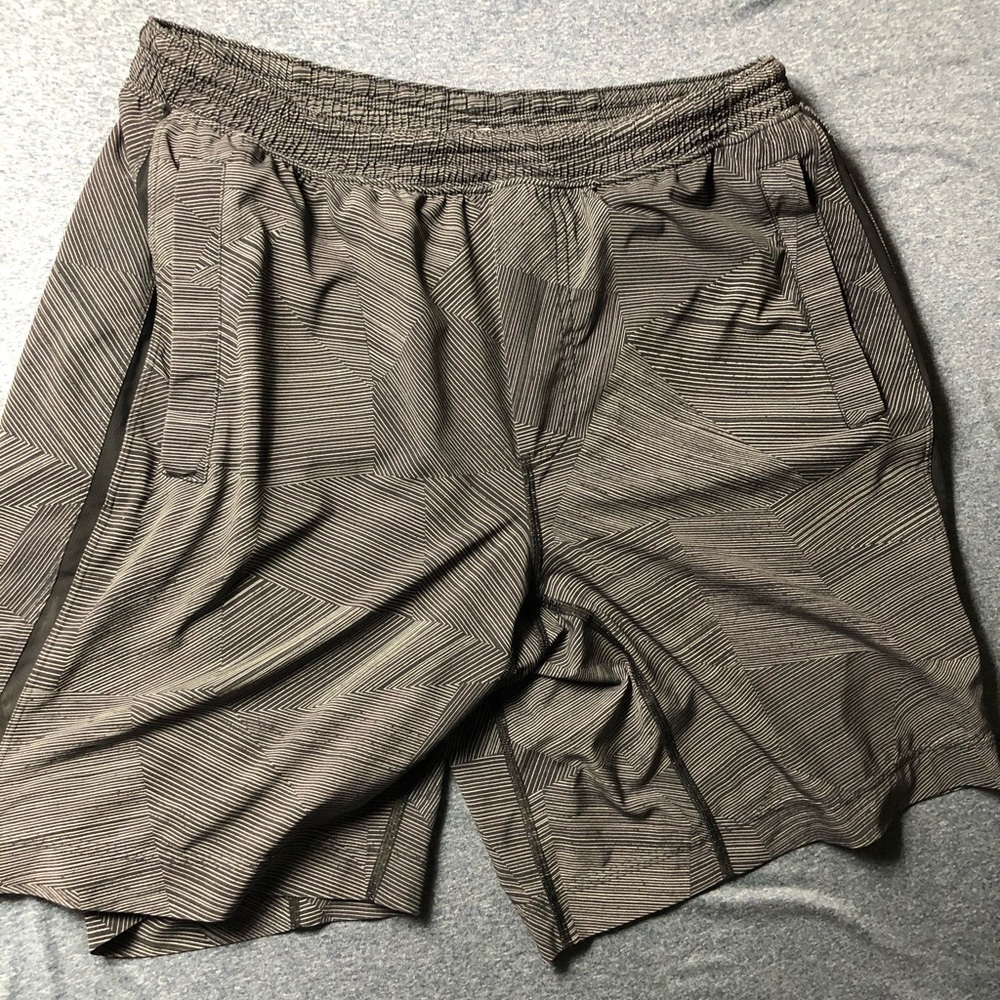 Lulu lemon lined shorts
